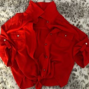 Beautifulllll bright red tie top